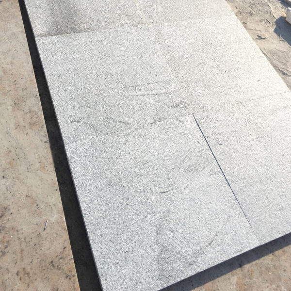 Viscon White Granite - Image 3