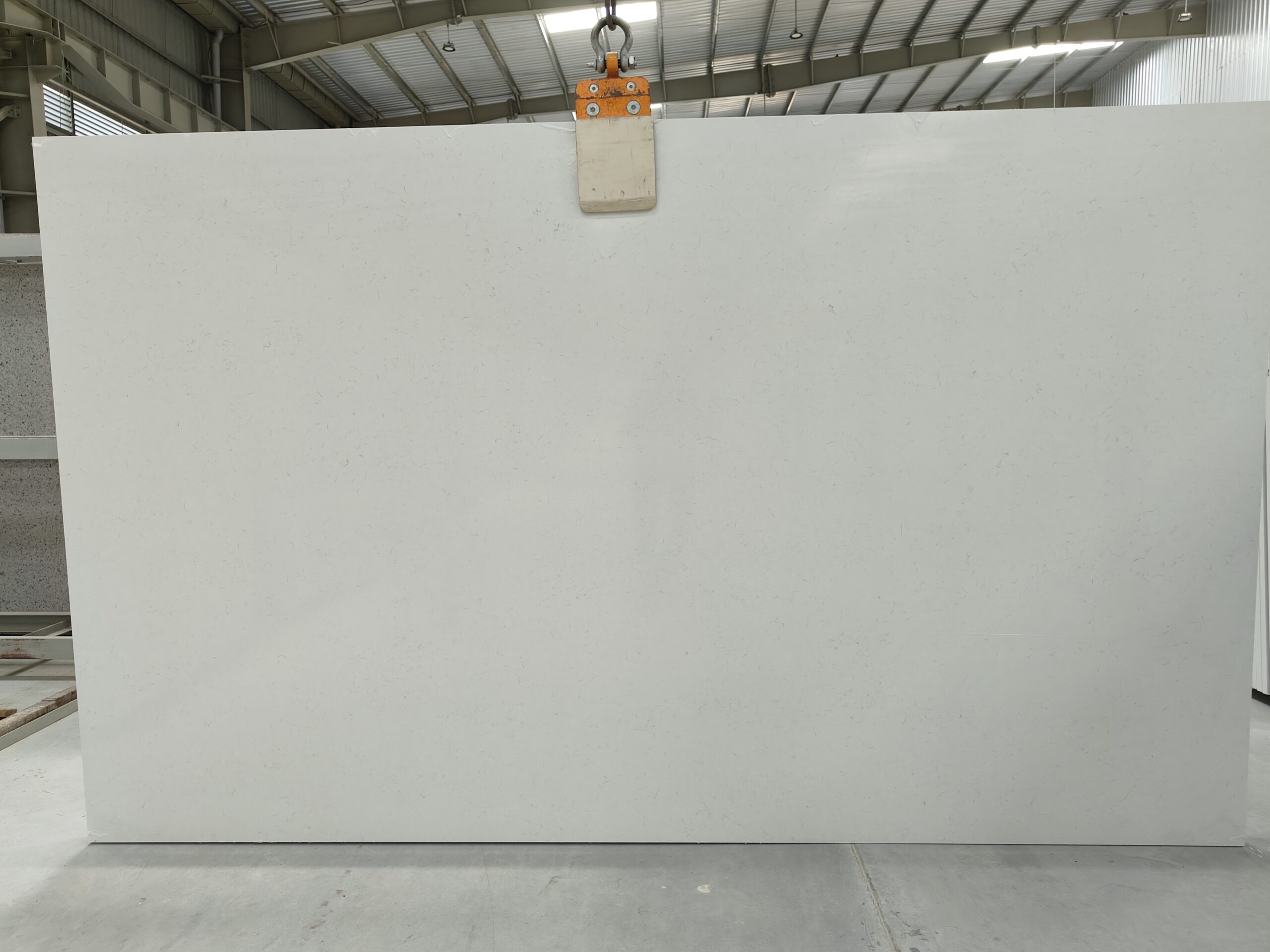 Cloudy Carrara - Image 2