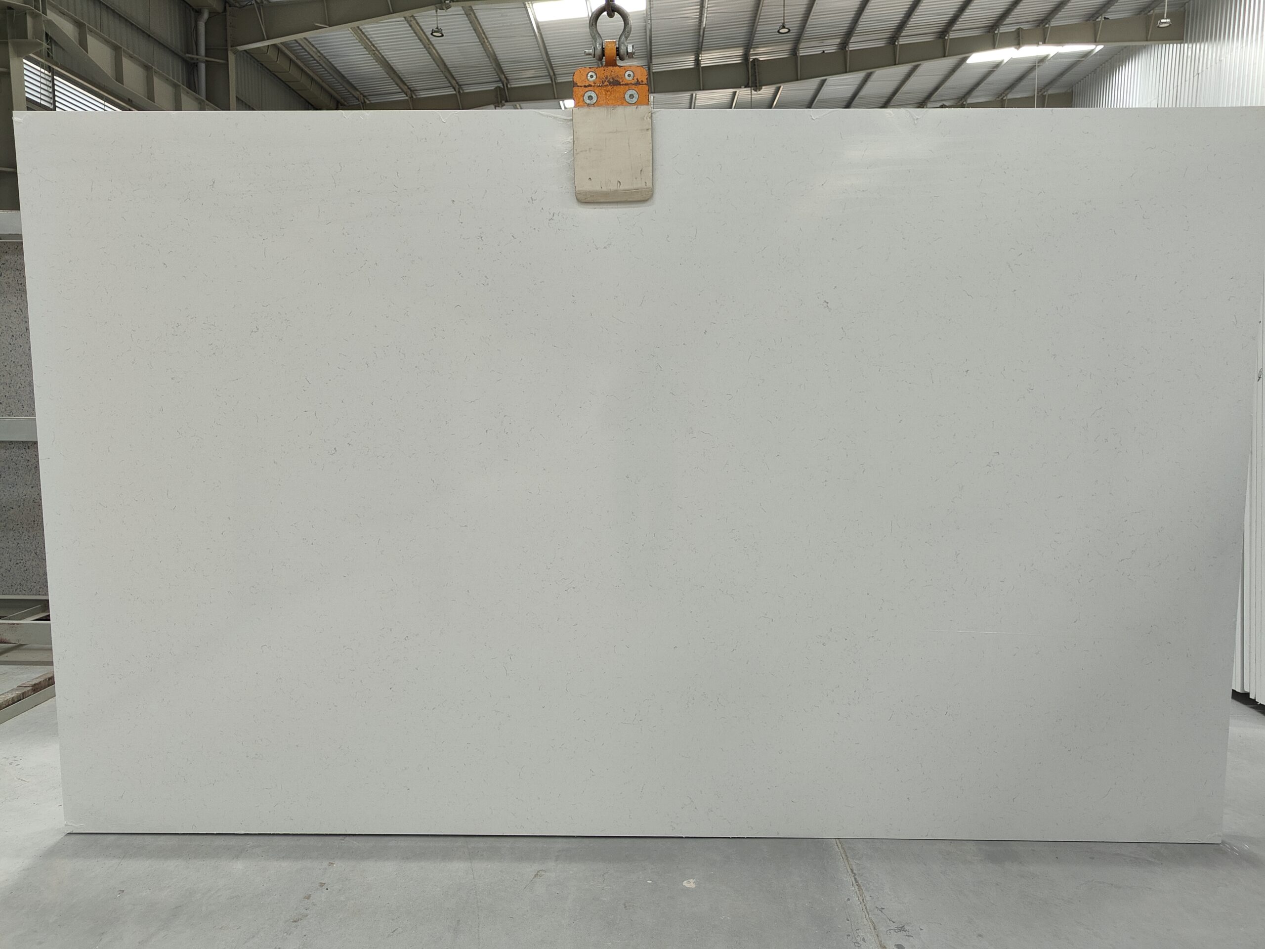 Cloudy Carrara - Image 3